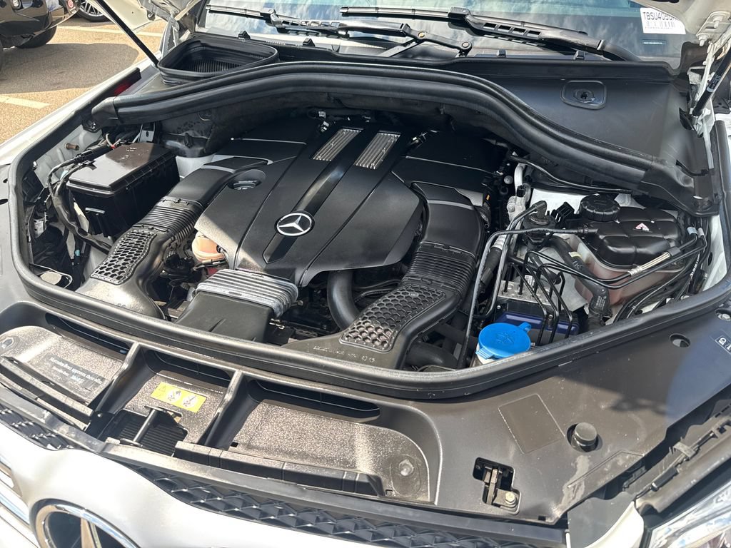 Used 2018 Mercedes-Benz GLS 450 4MATIC image 48