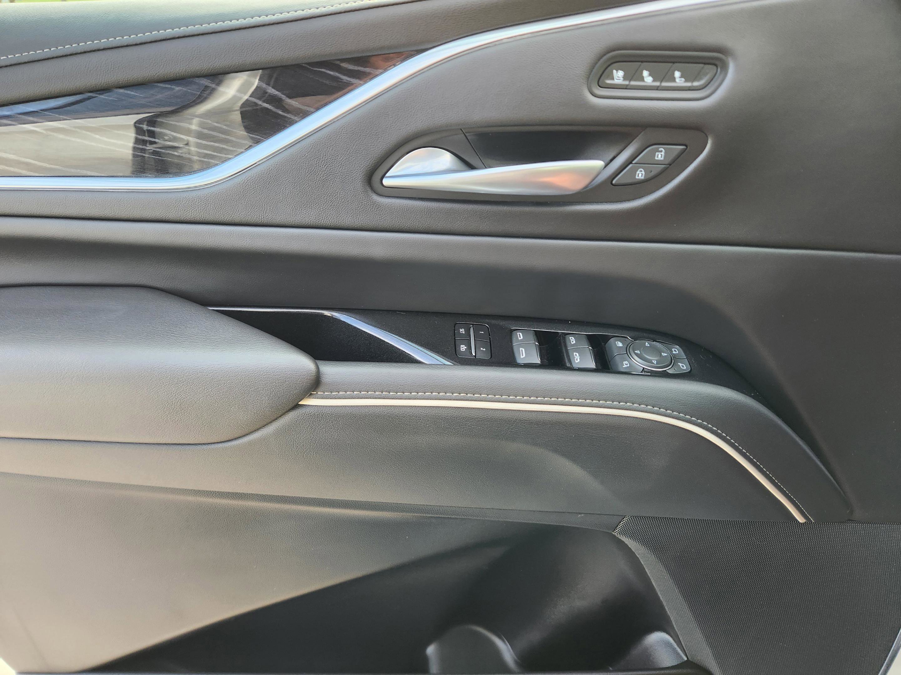 Used 2023 Cadillac Escalade ESV Sport w/ LPO, ONYX Package image 22