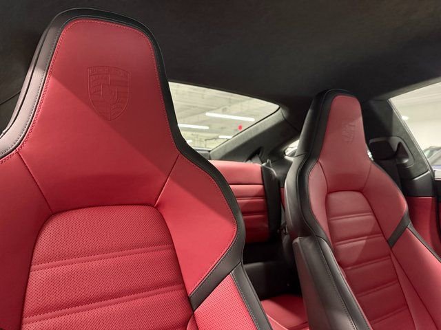 Certified 2025 Porsche 911 Carrera GTS image 31