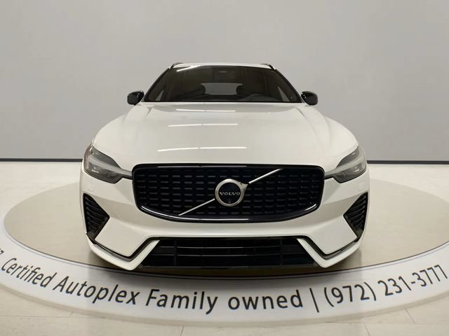 Used 2024 Volvo XC60 B5 Plus w/ Protection Package Premier AWD/4WD image 8