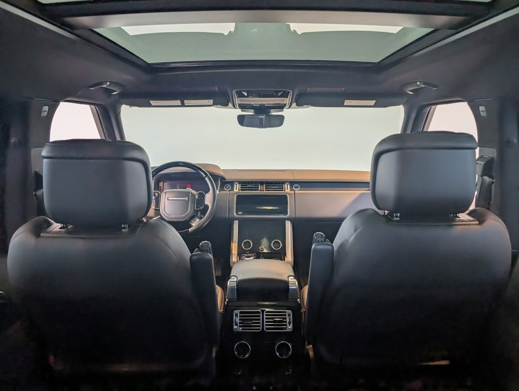 Used 2020 Land Rover Range Rover HSE image 30