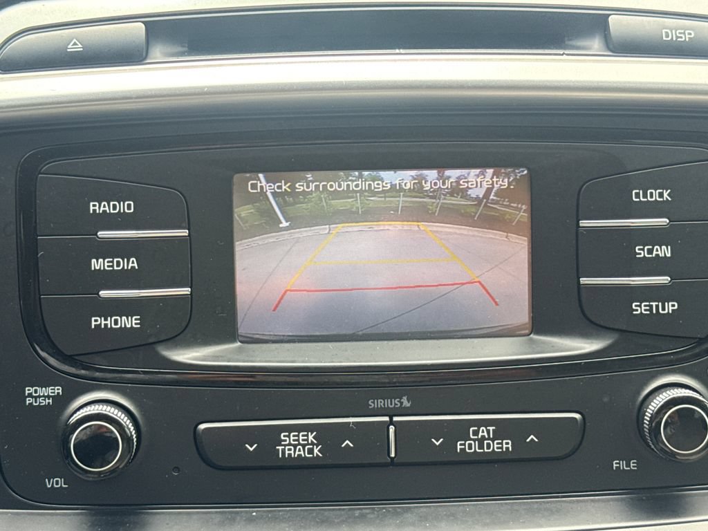 Used 2017 Kia Sorento FWD image 26