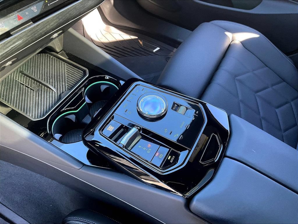 Used 2026 BMW 530i RWD image 19