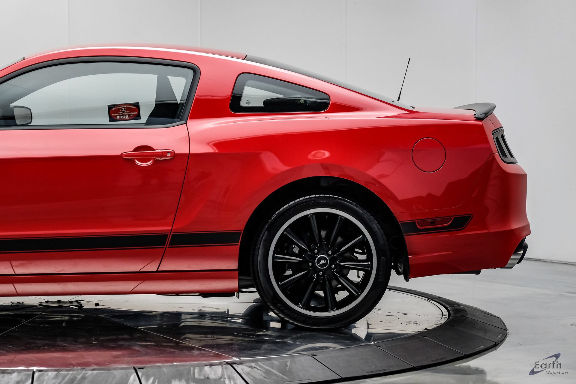 Used 2013 Ford Mustang Boss 302 w/ Boss 302 Accessory Pkg RWD image 9