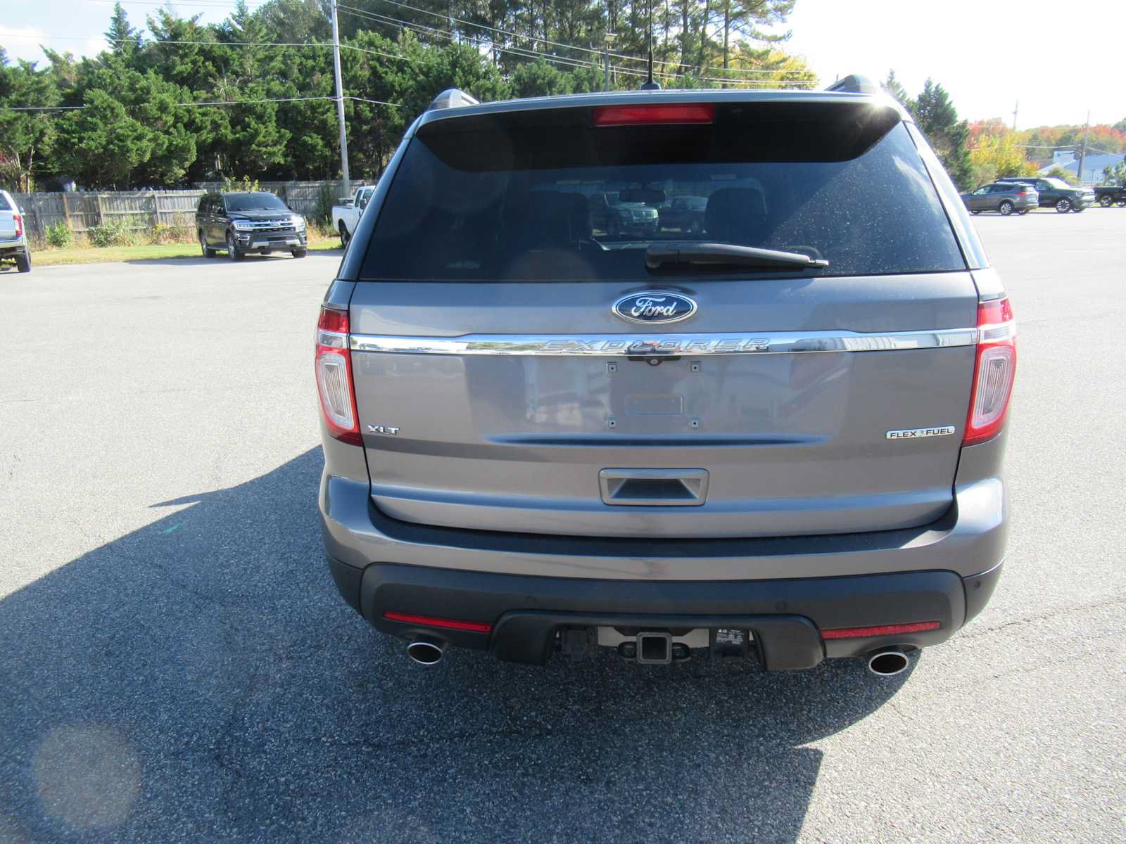 Used 2014 Ford Explorer XLT w/ Equipment Group 202A FWD image 6