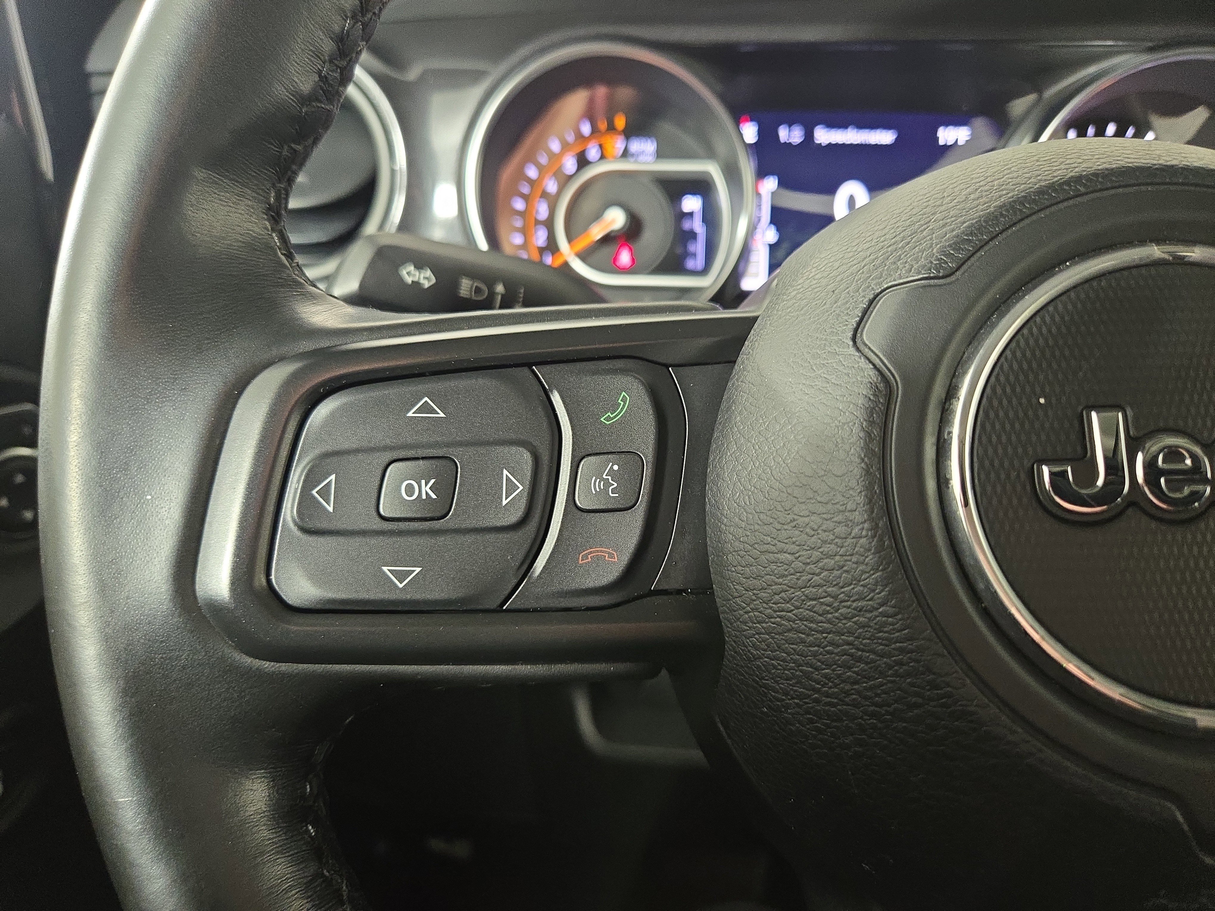 Certified 2022 Jeep Gladiator Sport image 16
