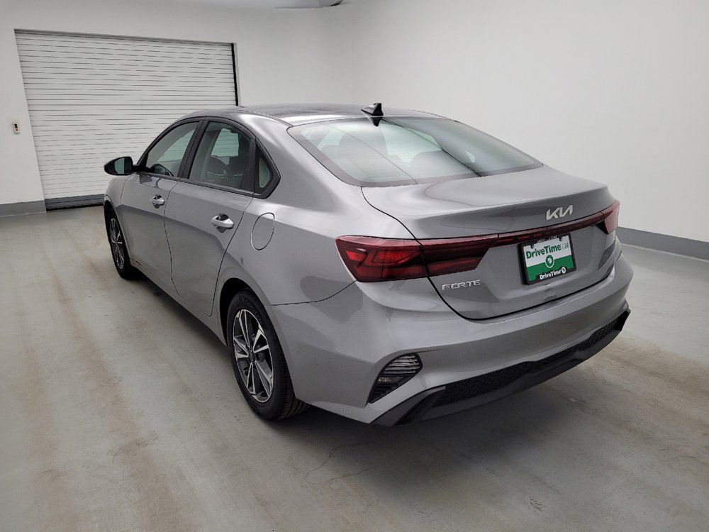 Used 2024 Kia Forte LXS FWD image 5