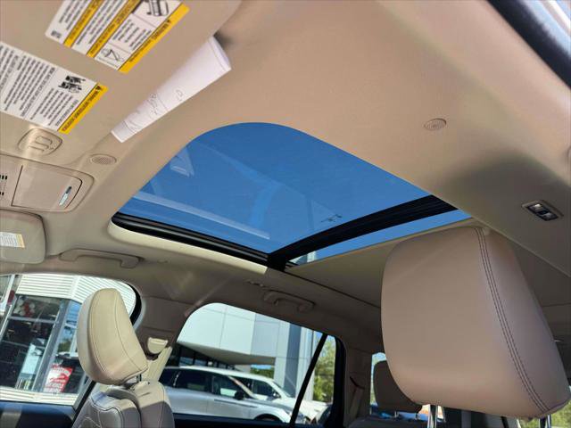Used 2022 Lincoln Aviator Grand Touring w/ Elements Package Plus AWD/4WD image 20
