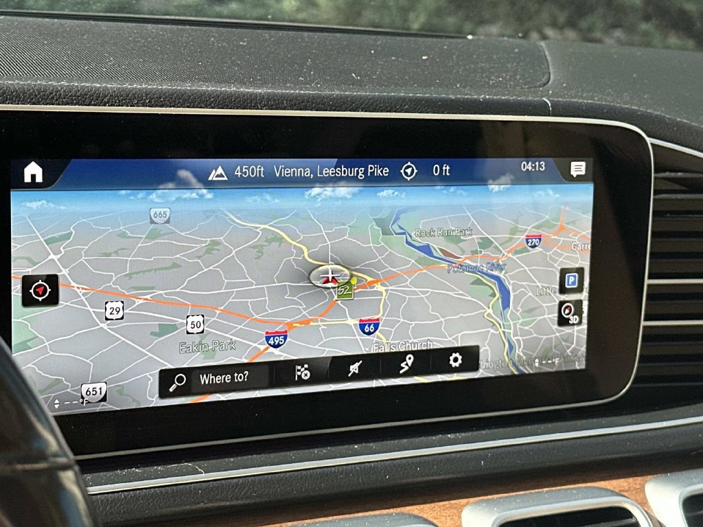Used 2021 Mercedes-Benz GLS 580 4MATIC image 3