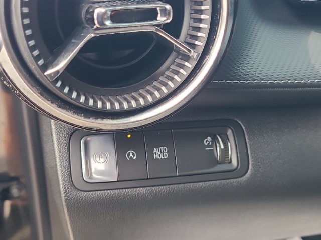 Used 2026 Chevrolet Equinox LT FWD image 17