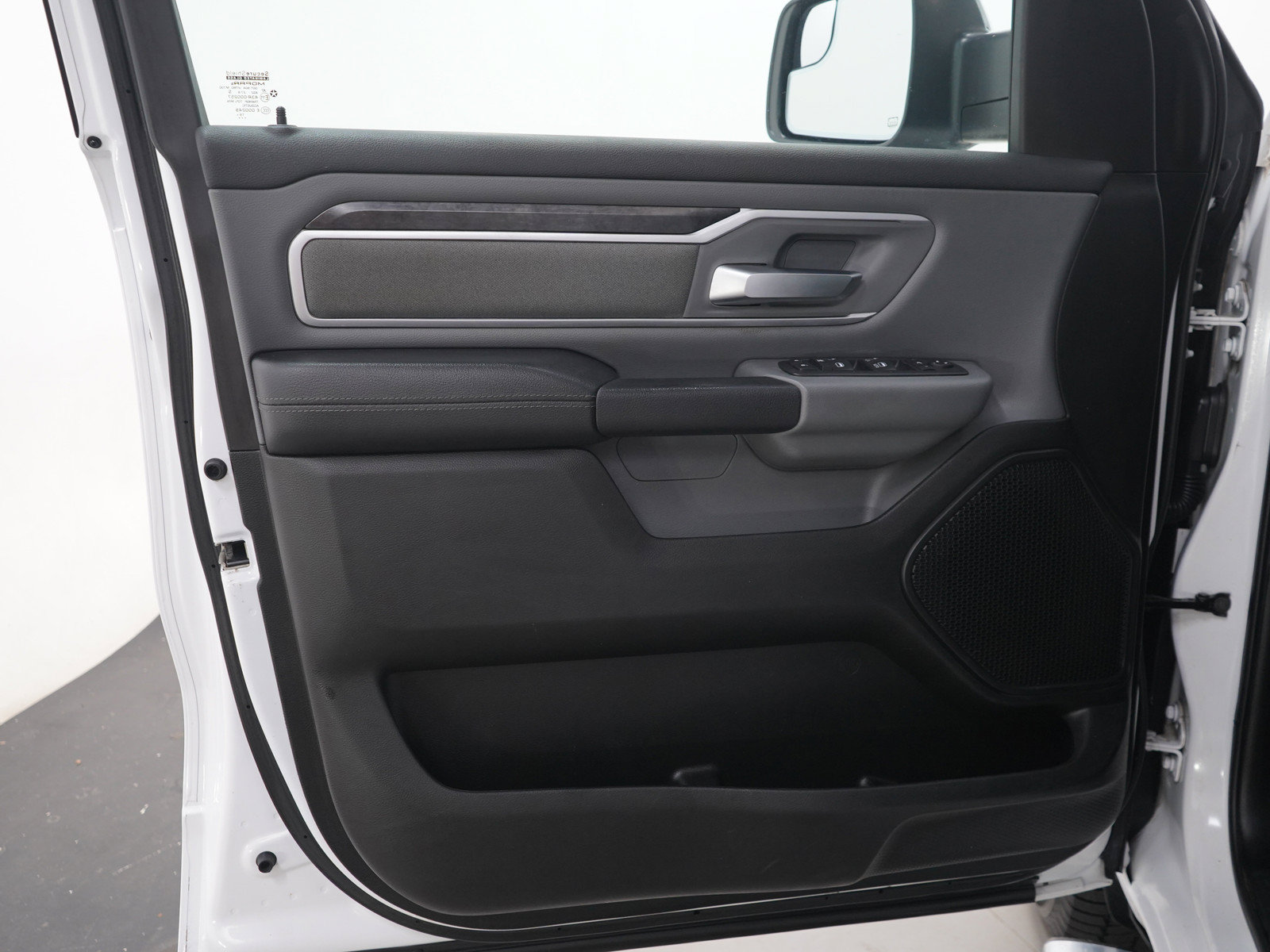 Used 2020 RAM 1500 Big Horn AWD/4WD image 19