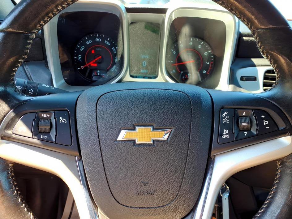 Used 2014 Chevrolet Camaro LT RWD image 20