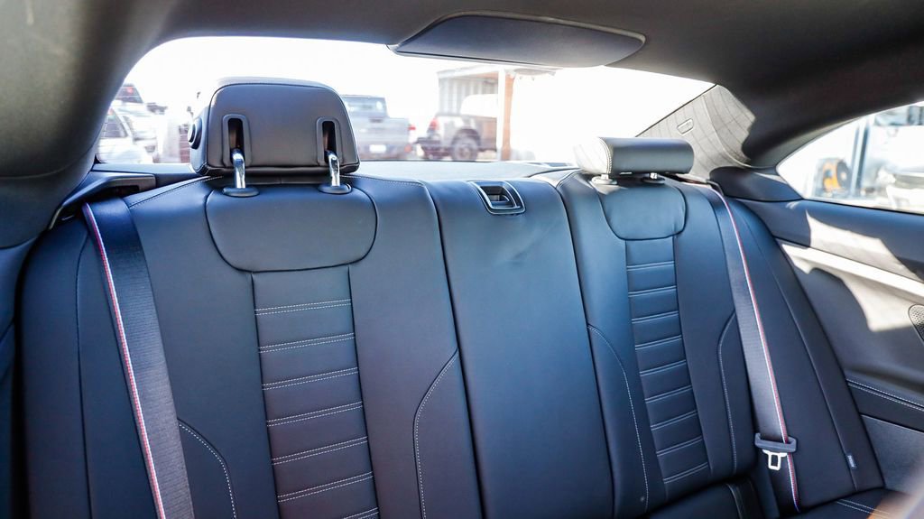 Used 2025 BMW M2 w/ Lighting Package image 19