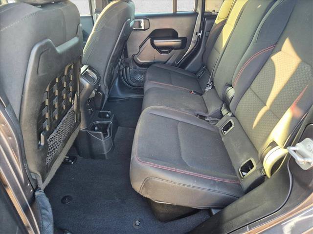 Used 2021 Jeep Gladiator Rubicon AWD/4WD image 15
