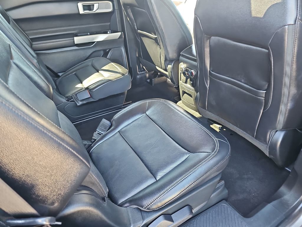 Used 2022 Ford Explorer Limited w/ Equipment Group 301A image 14