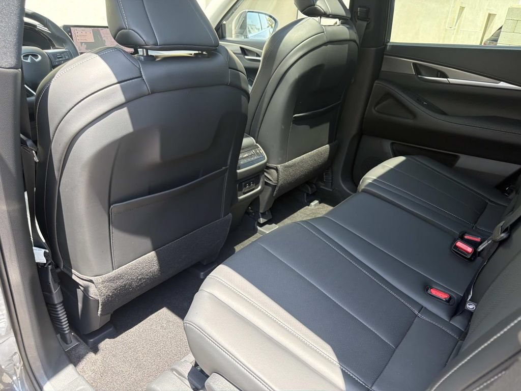 Certified 2026 INFINITI QX60 Pure w/ Cargo Package AWD/4WD image 11