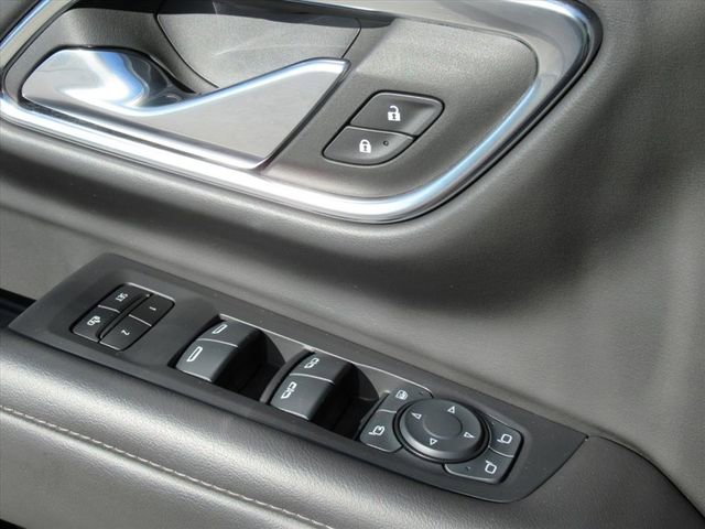 Used 2024 Chevrolet Tahoe Z71 w/ Luxury Package image 23