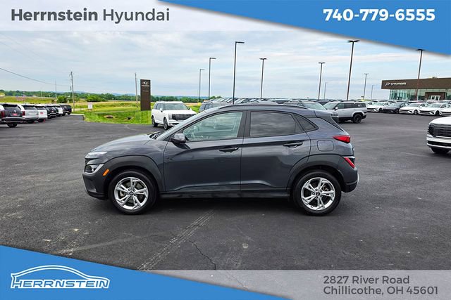Used 2023 Hyundai Kona SEL w/ Convenience Package AWD/4WD image 4