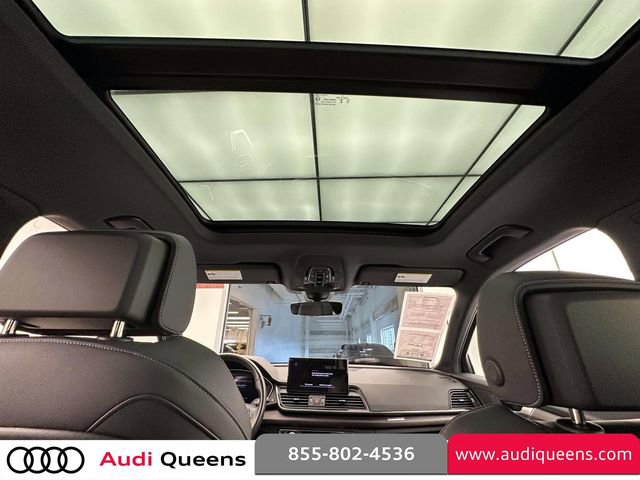 Used 2023 Audi Q5 2.0T Premium Plus w/ Premium Plus Package AWD/4WD image 16