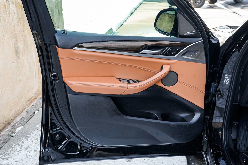 Used 2020 BMW X3 xDrive30i w/ Premium Package image 9