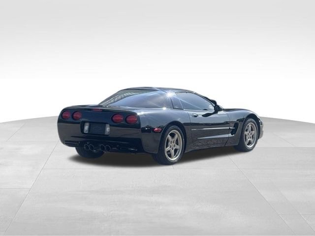 Used 1999 Chevrolet Corvette Coupe w/ Memory Pkg RWD image 4