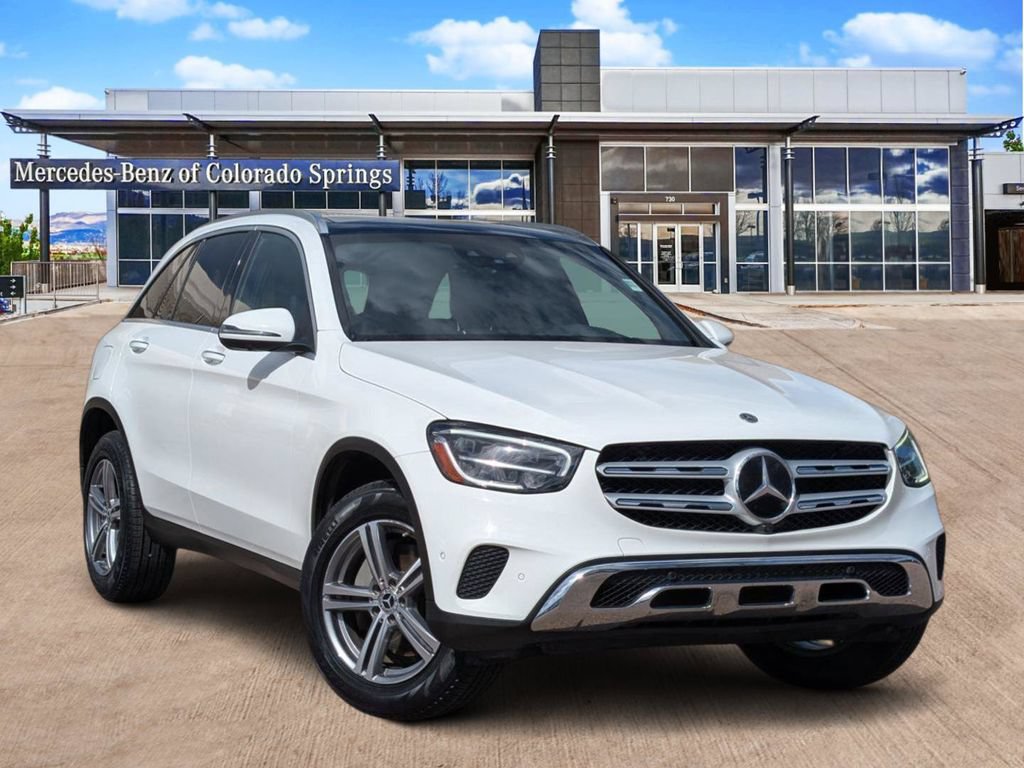 Certified 2022 Mercedes-Benz GLC 300 4MATIC image 1