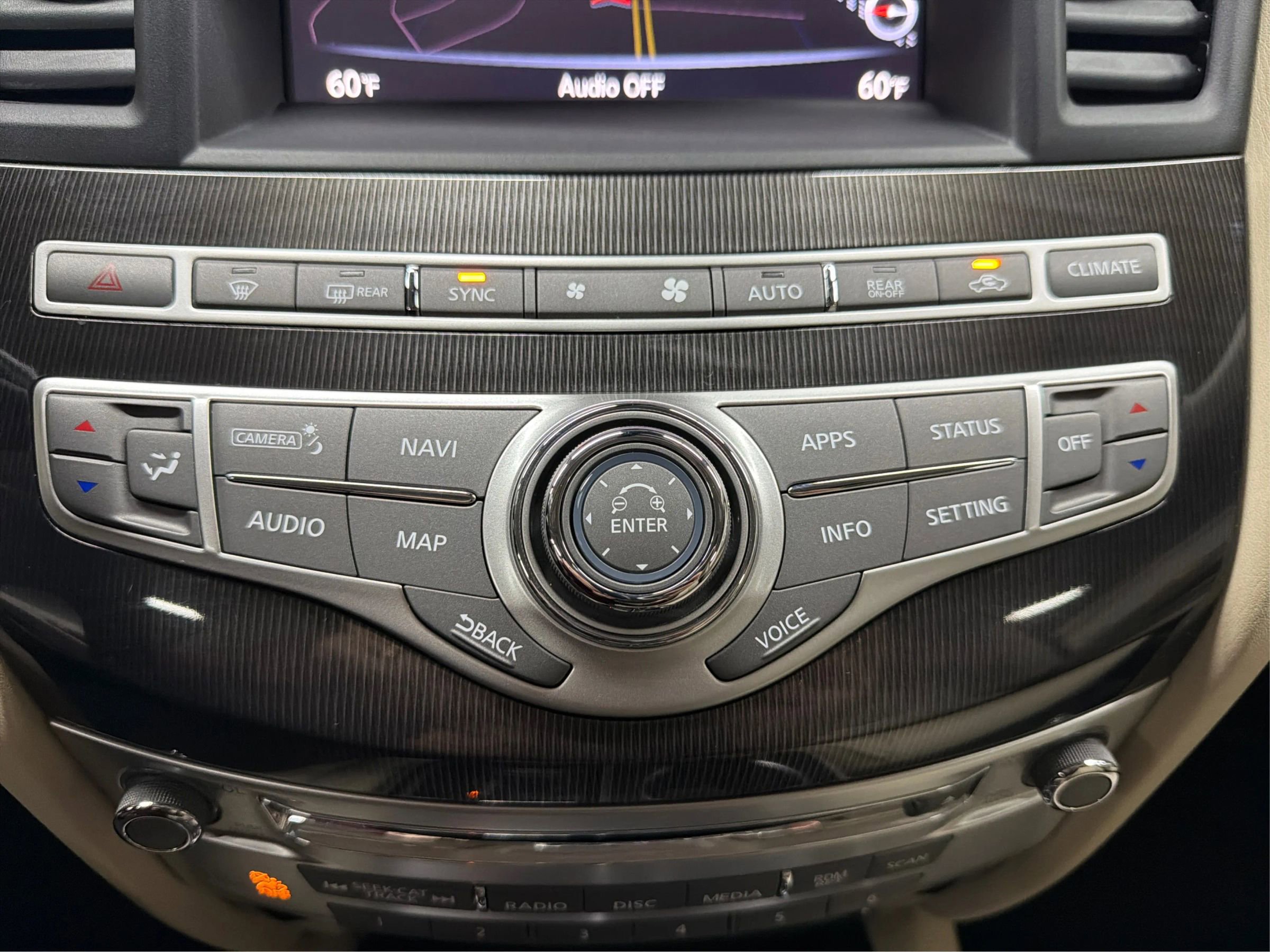 Used 2019 INFINITI QX60 Luxe w/ Essential Package FWD image 22