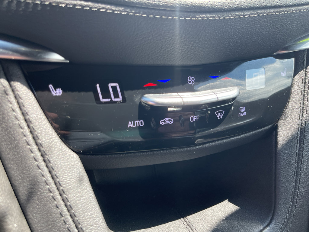 Used 2025 Cadillac XT5 Premium Luxury image 25