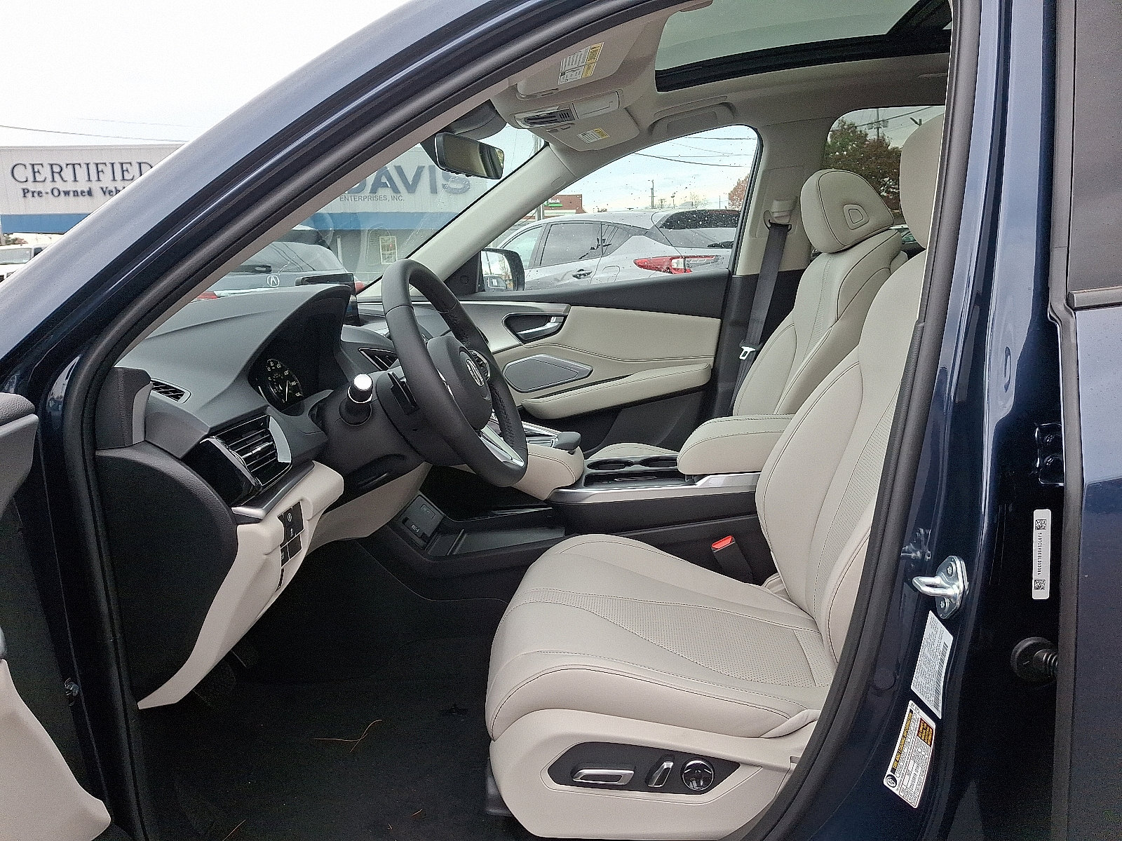 New 2025 Acura RDX w/ Technology Package image 8