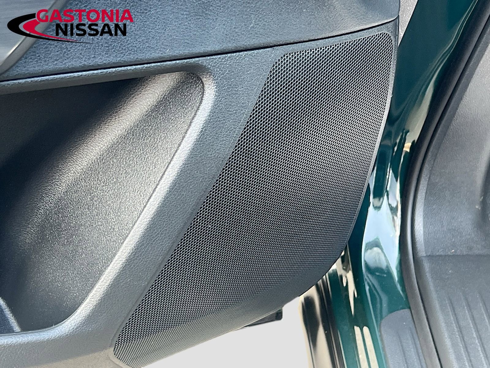 Used 2025 Nissan Pathfinder SL image 25