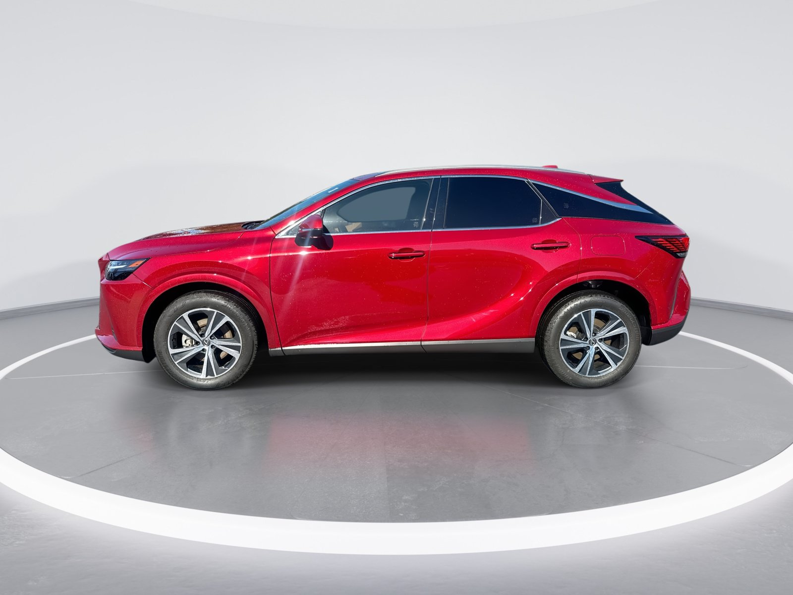Used 2025 Lexus RX 350 Premium w/ Accessory Package (K3) FWD image 6