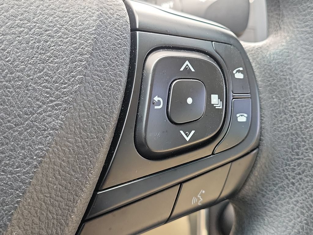 Used 2017 Toyota Camry XLE FWD image 10