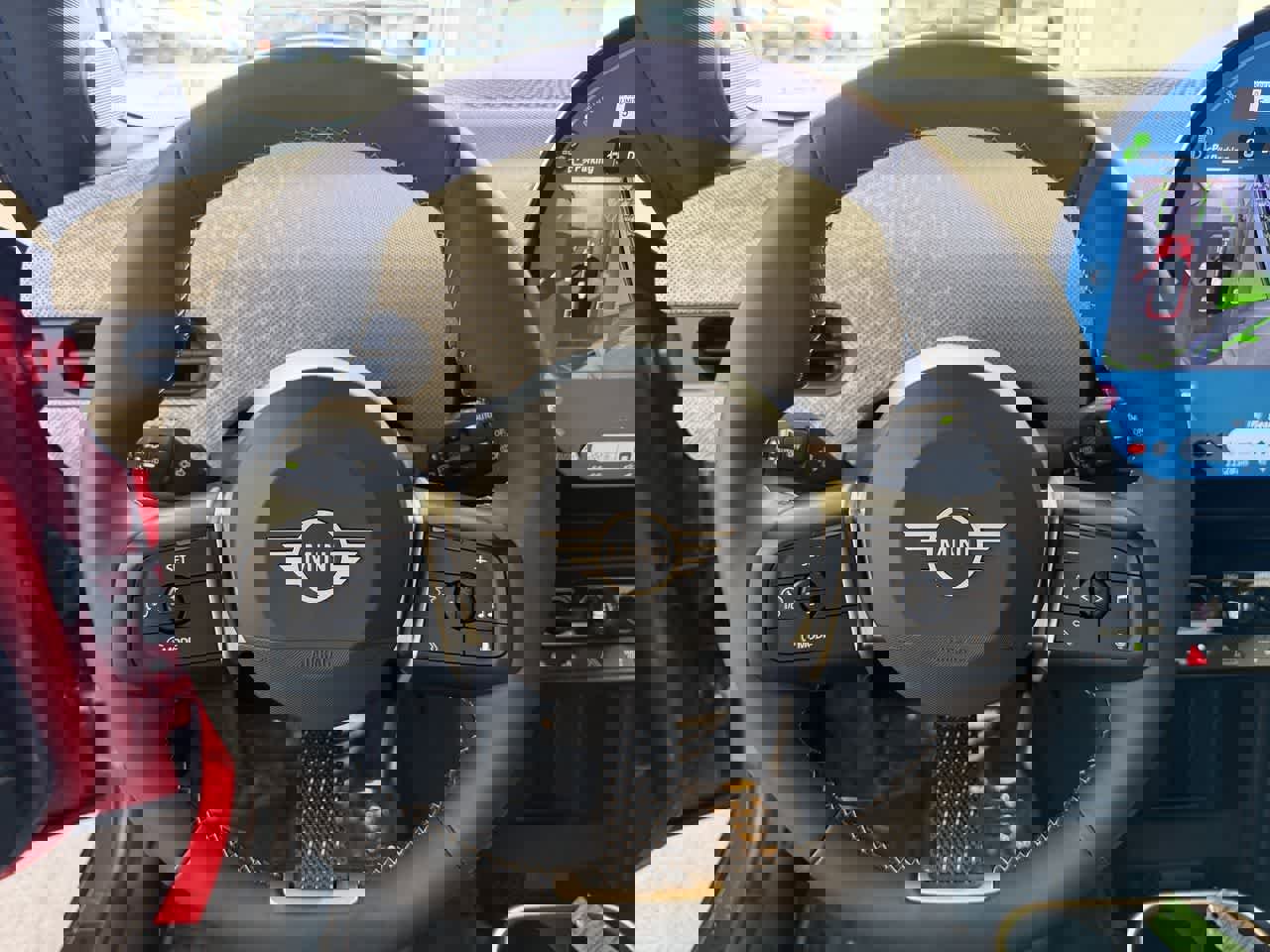 Certified 2025 MINI Cooper 2-Door Hardtop image 14