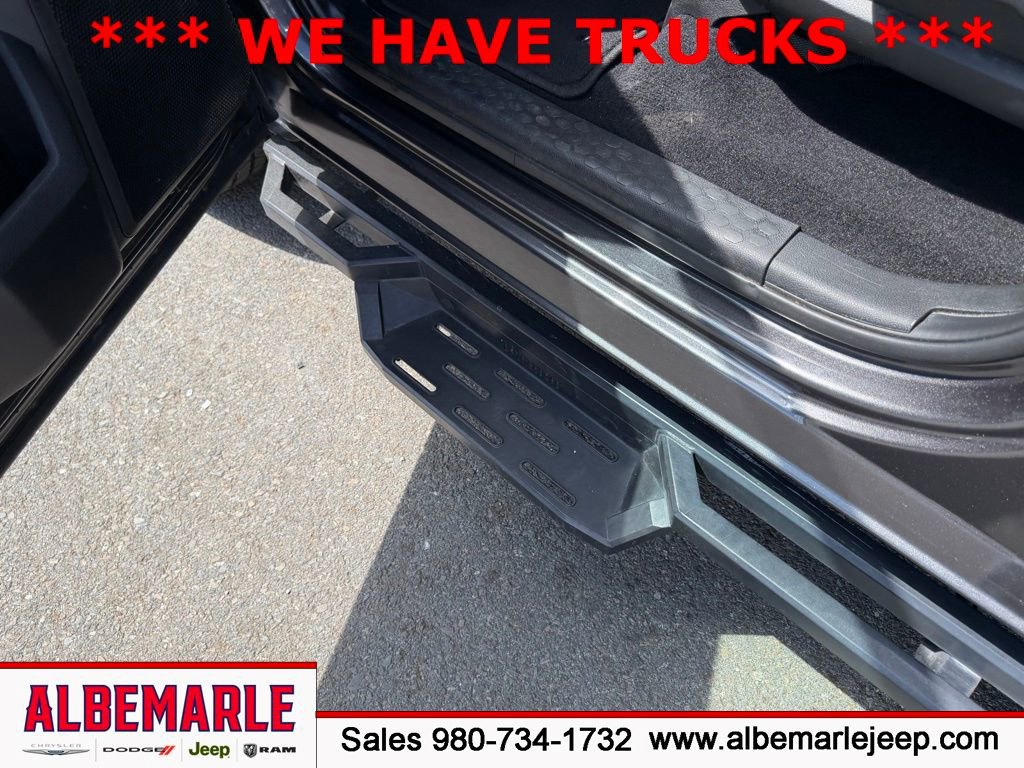 Used 2022 RAM 1500 Classic Tradesman RWD image 12