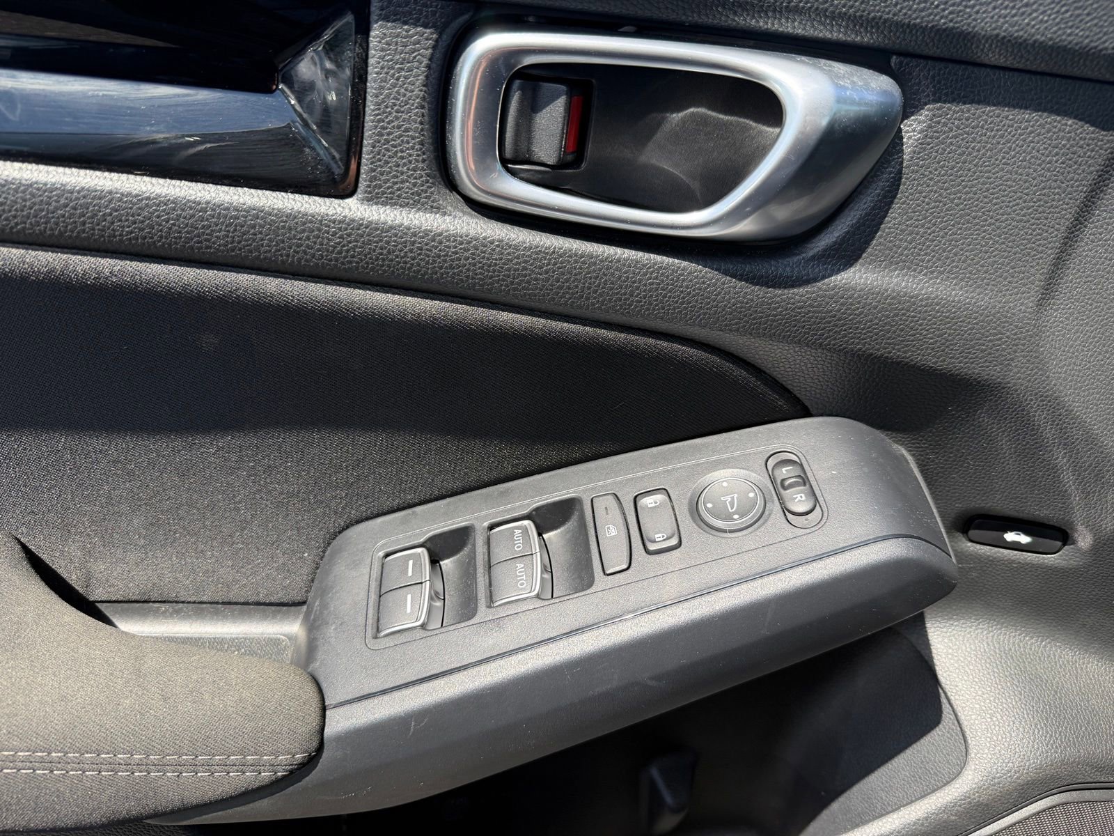 Certified 2023 Honda Civic EX image 18