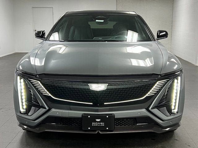 New 2026 Cadillac Lyriq V w/ Exterior Carbon Fiber Package AWD/4WD image 8