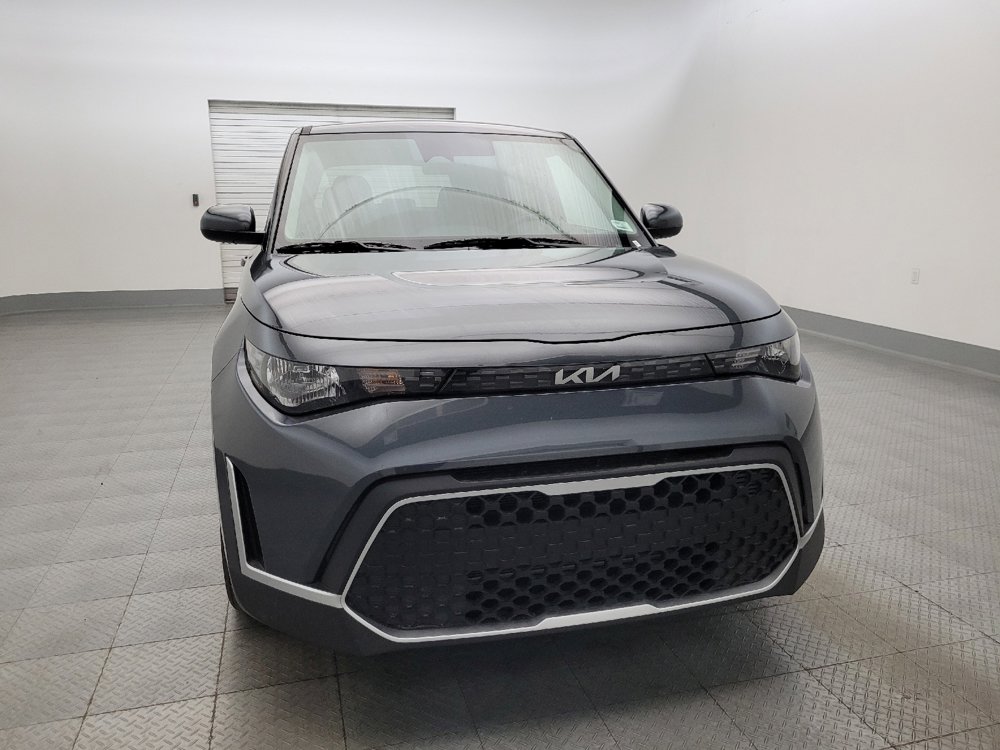 Used 2025 Kia Soul LX image 14