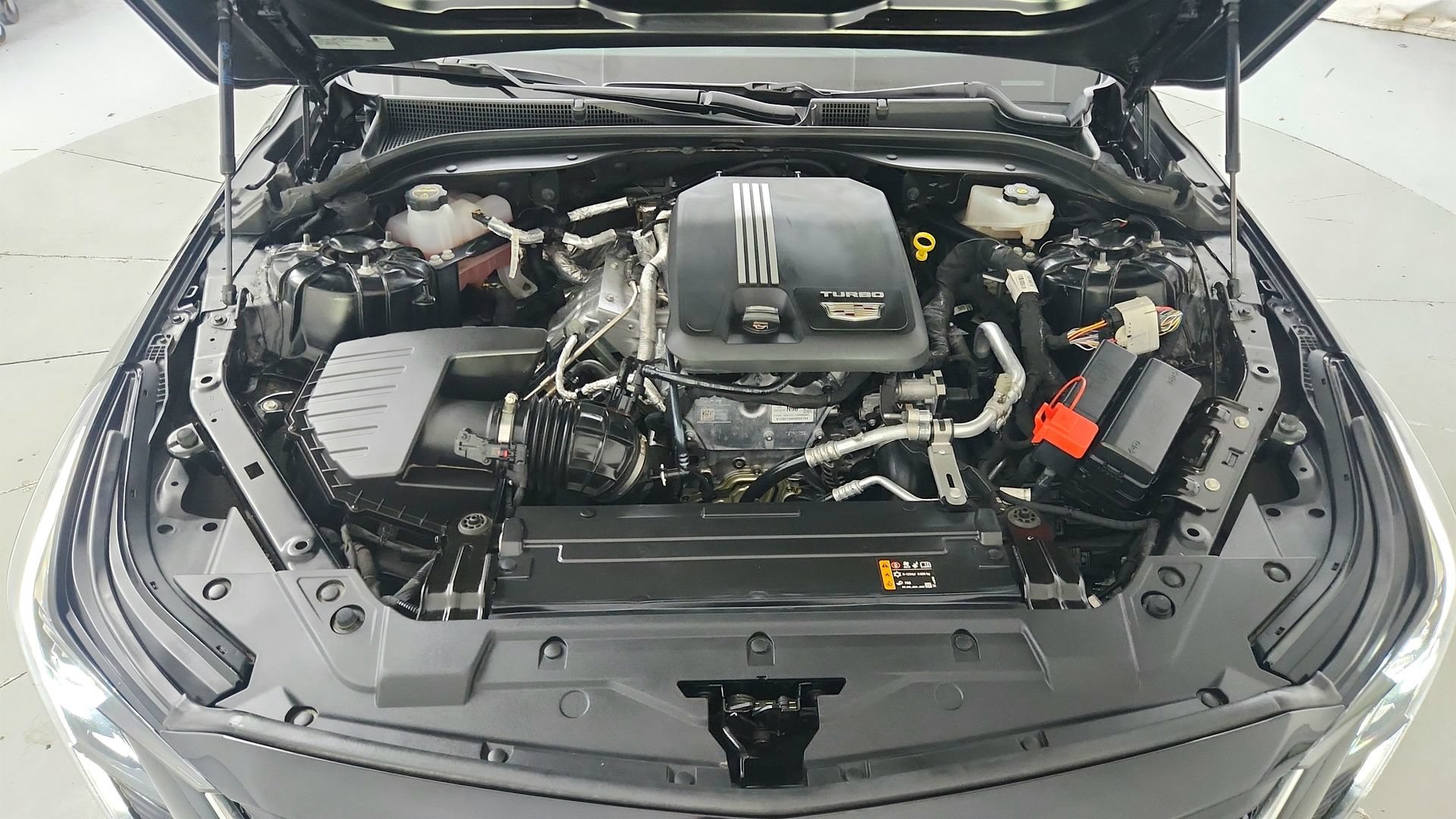 Certified 2025 Cadillac CT5 Sport w/ Technology Package AWD/4WD image 32