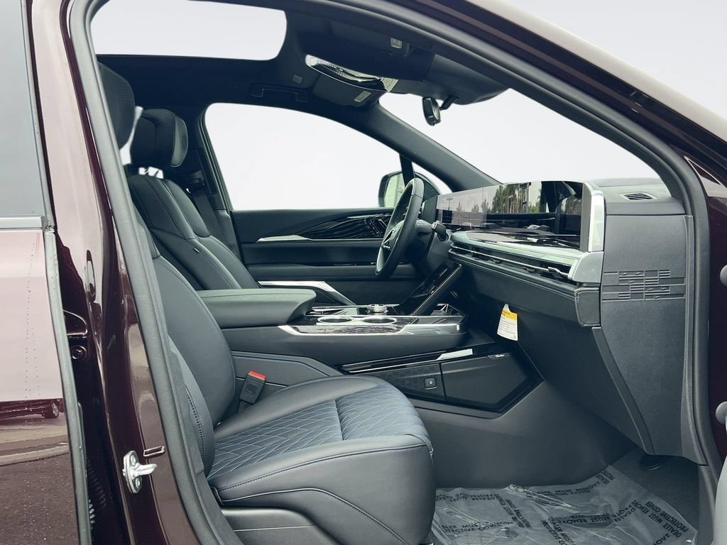 New 2026 Cadillac Escalade IQL Luxury AWD/4WD image 35