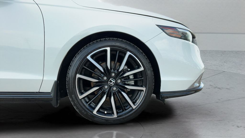 Used 2024 Honda Accord Touring image 26