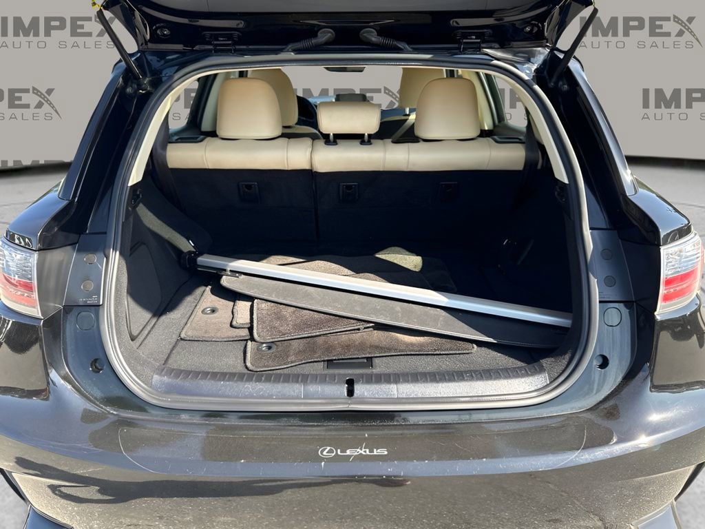 Used 2015 Lexus CT 200h w/ Navigation Package FWD image 29