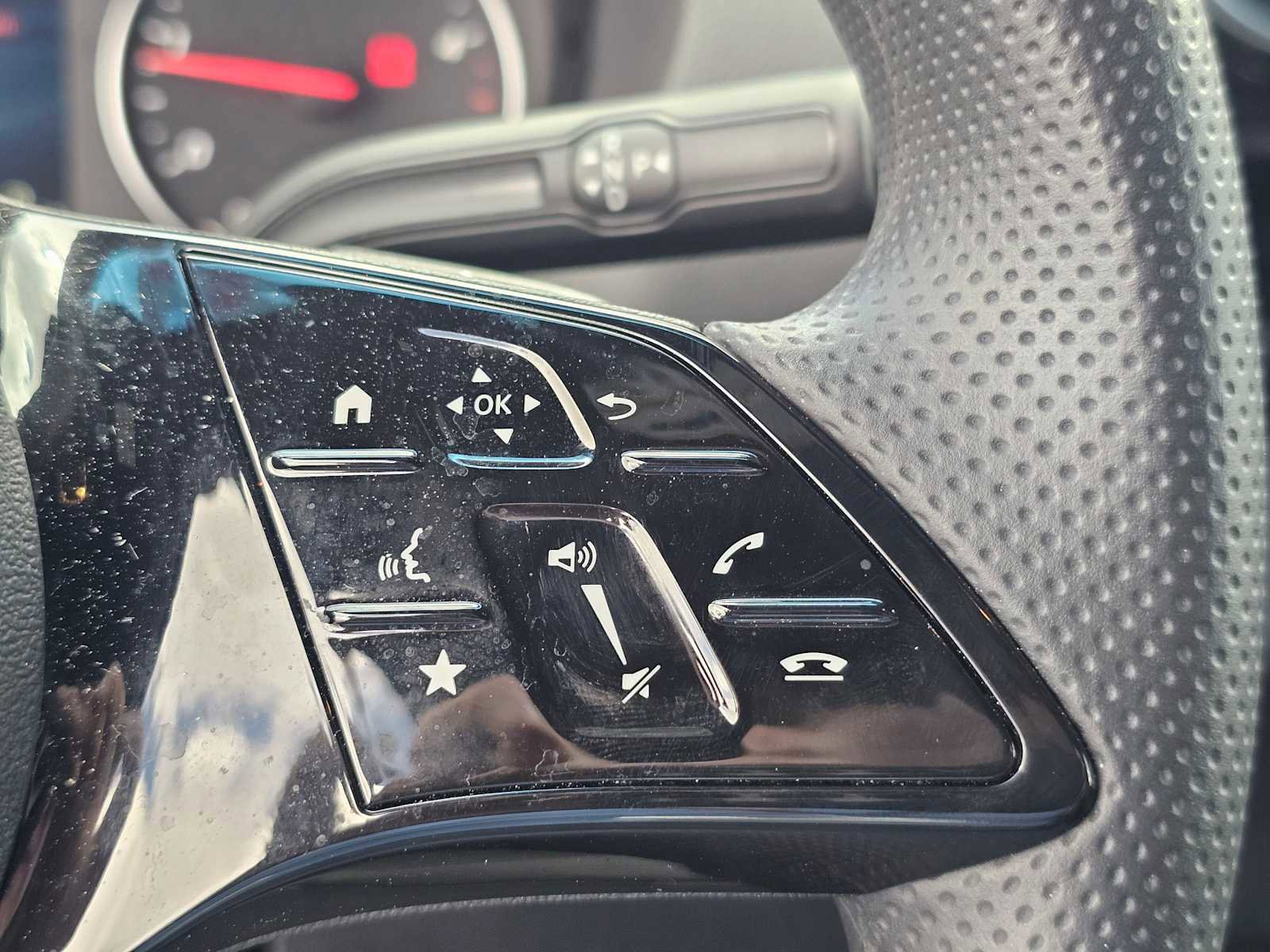 Used 2025 Mercedes-Benz Sprinter 2500 image 28