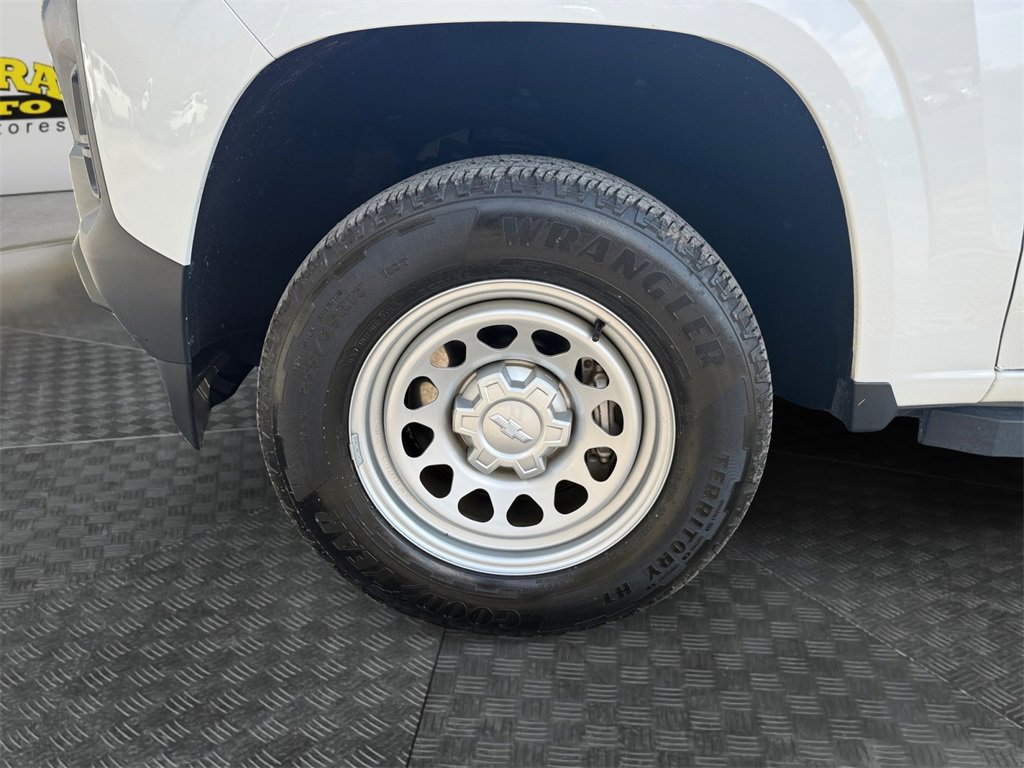 Used 2024 Chevrolet Colorado W/T w/ Advanced Trailering Package image 14