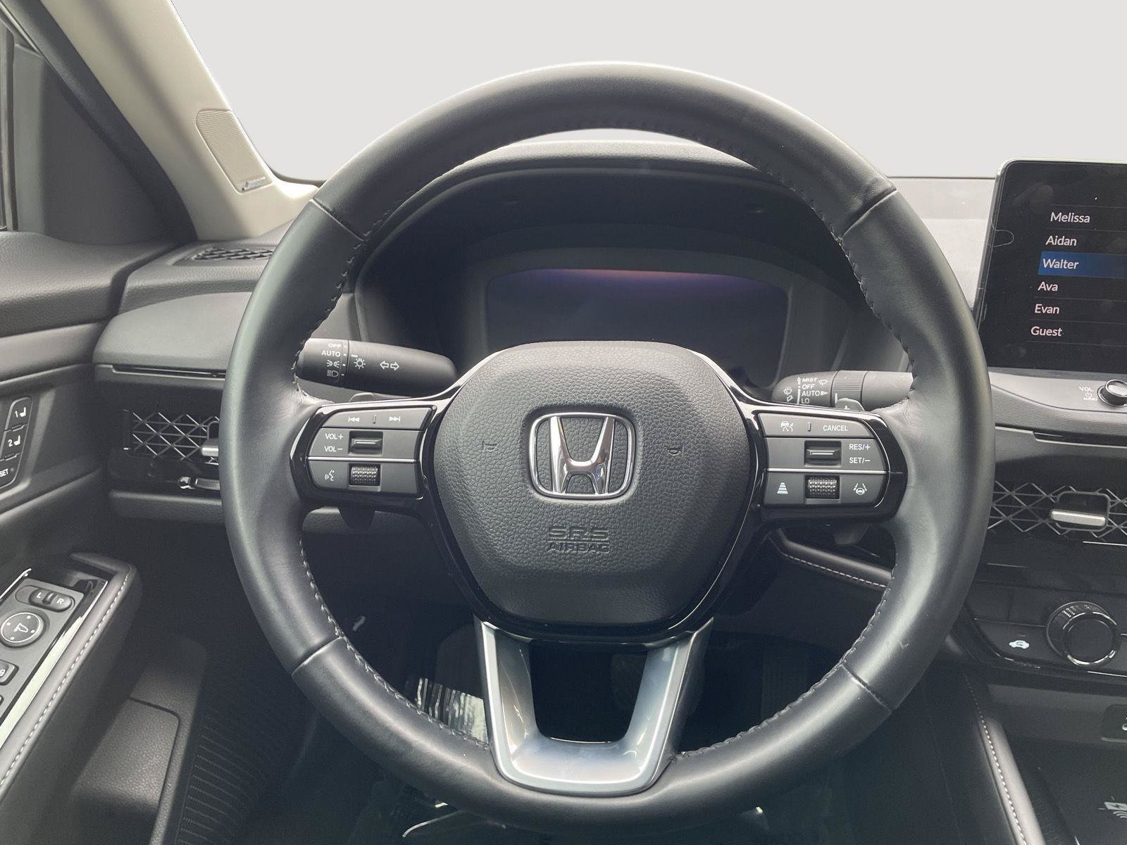 Used 2023 Honda Accord Touring image 29