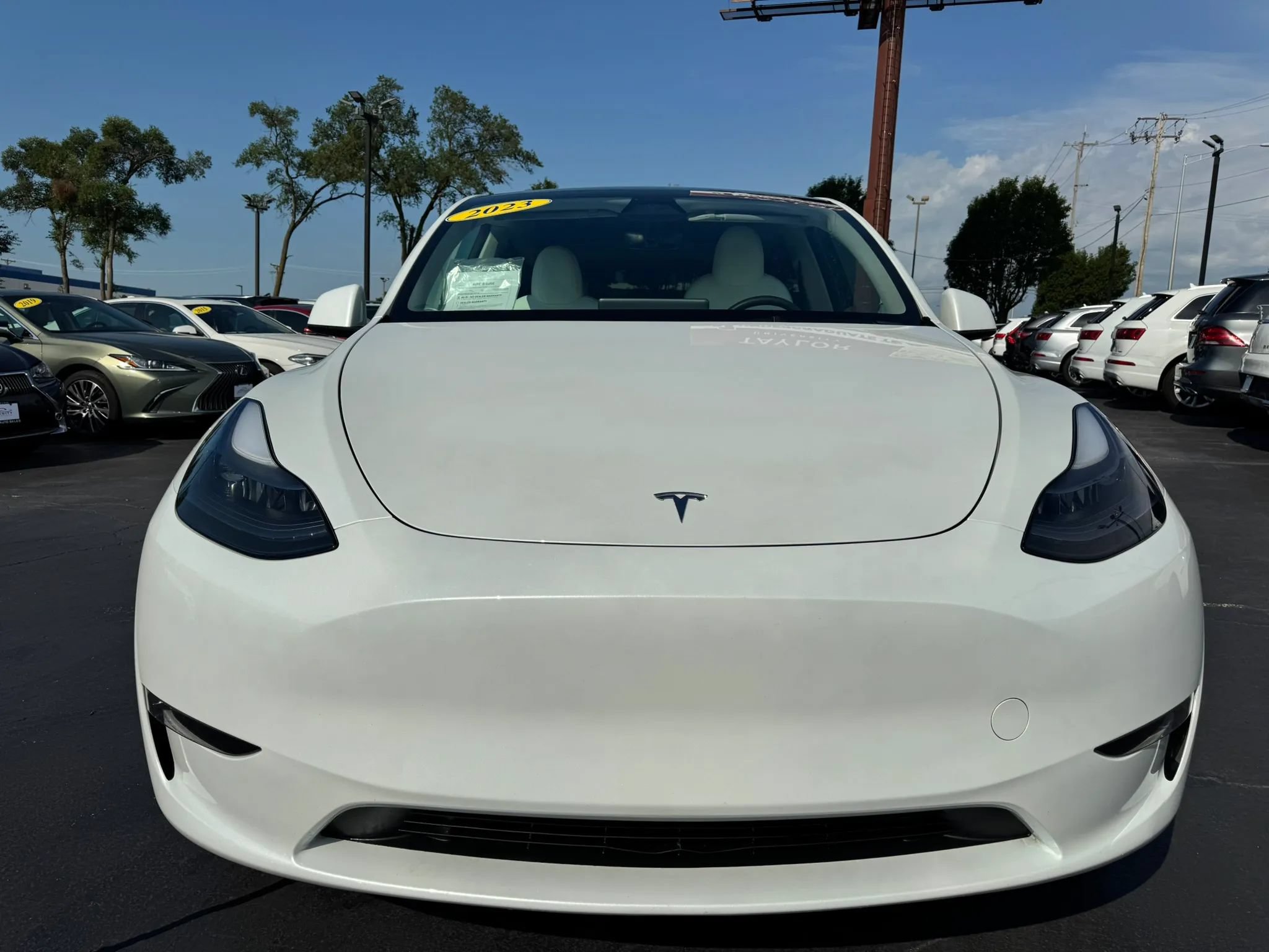 Used 2023 Tesla Model Y Long Range AWD/4WD image 8