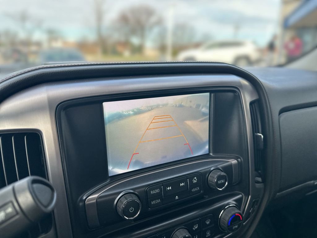 Used 2017 GMC Sierra 2500 SLT w/ All-Terrain HD Package image 21