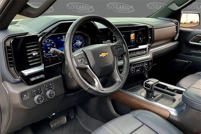 Certified 2023 Chevrolet Silverado 1500 High Country w/ High Country Premium Package image 19