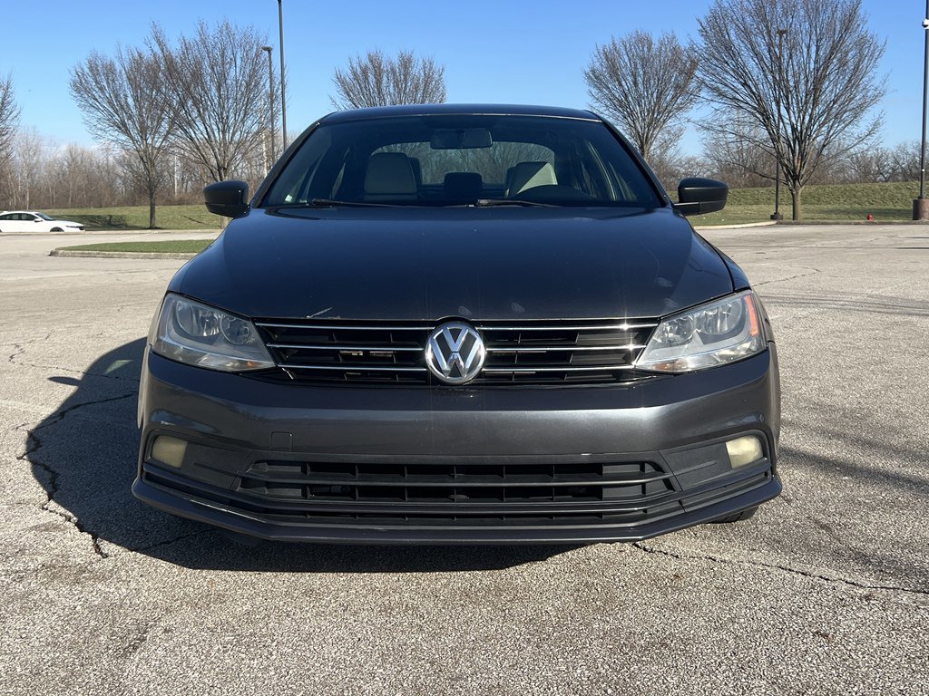 Used 2015 Volkswagen Jetta Sport image 8