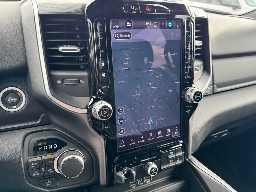 New 2026 RAM 1500 Big Horn AWD/4WD image 19
