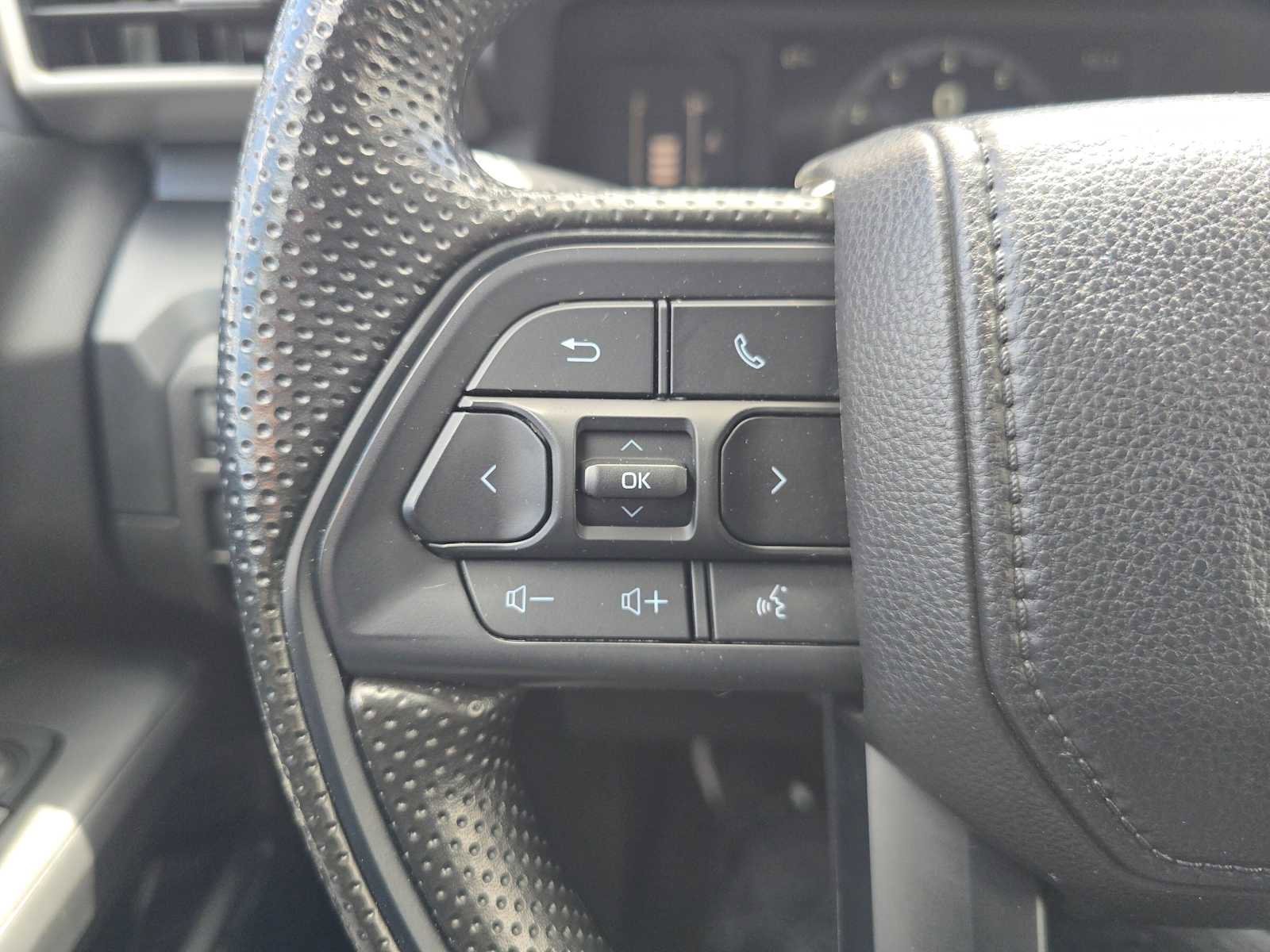 Certified 2025 Toyota Tacoma SR RWD image 20